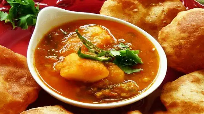 Poori Aloo: Indulge in the Goodness of Spices
